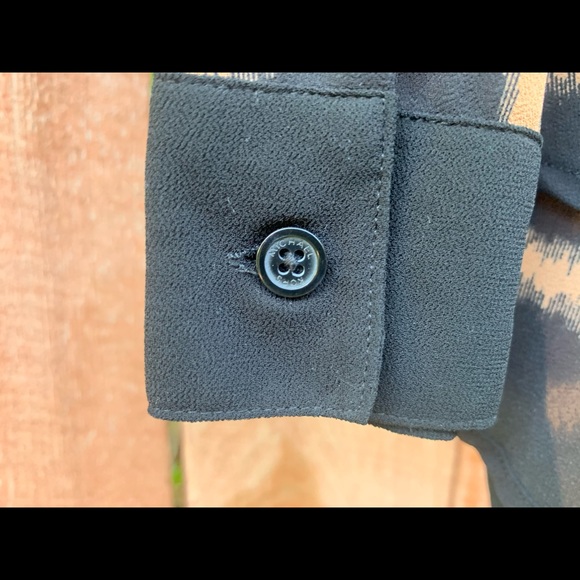 Michael Kors Button up top - size S - Picture 9 of 11